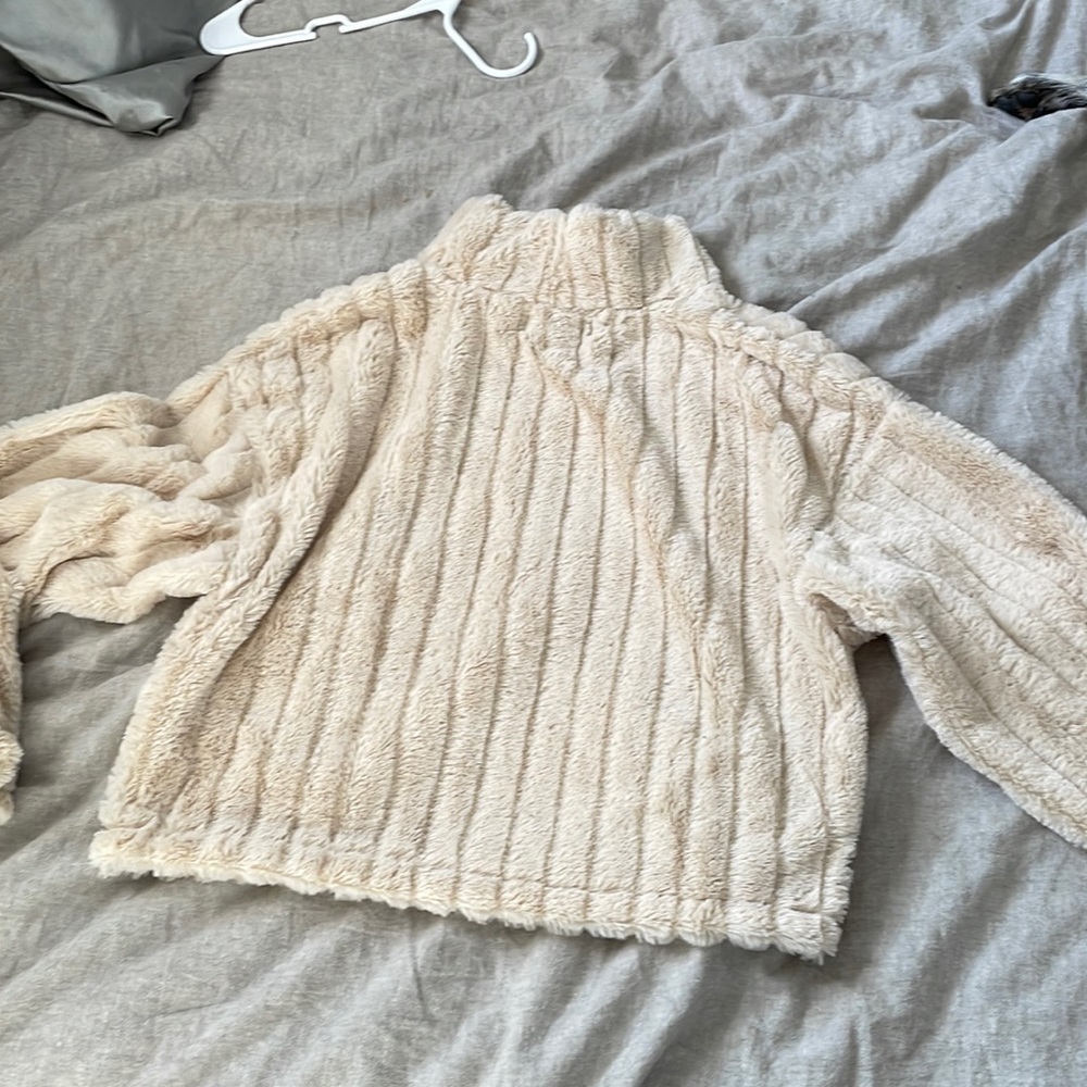 Tan medium fuzzy sweater never worn still with tags